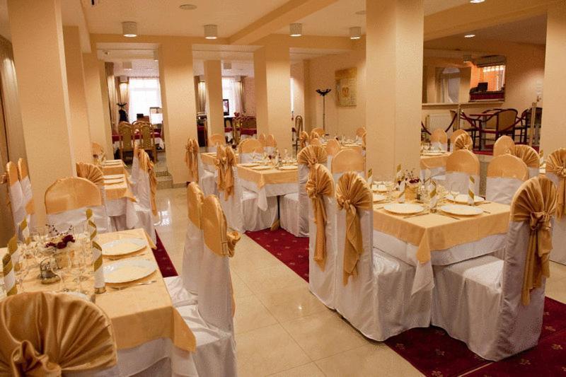 Hotel Ary Cluj-Napoca Luaran gambar